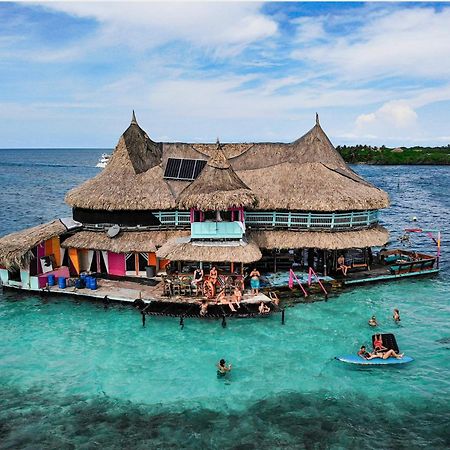 Готель Casa En El Agua Tintipan Island Екстер'єр фото