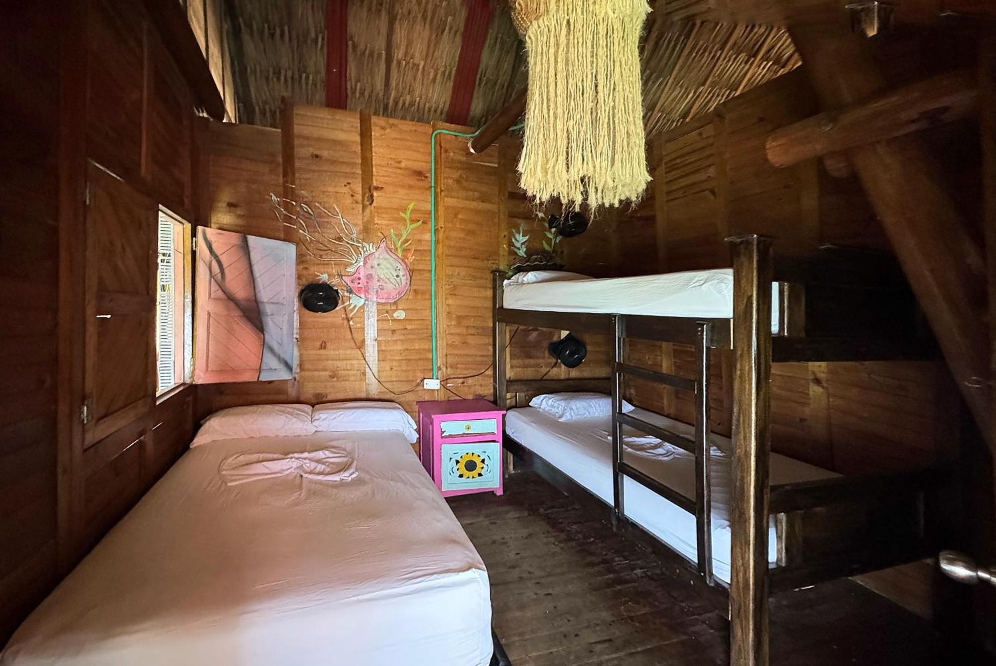 Готель Casa En El Agua Tintipan Island Екстер'єр фото
